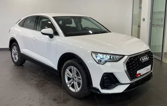 AUDI Q3 Sportback 35 TFSI 150 ch S tronic 7 extérieur trois quart avant droit 2126952