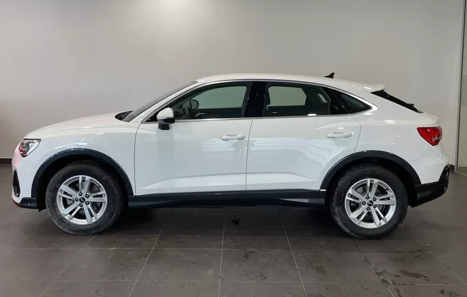 AUDI Q3 Sportback 35 TFSI 150 ch S tronic 7 extérieur côté gauche 2126952