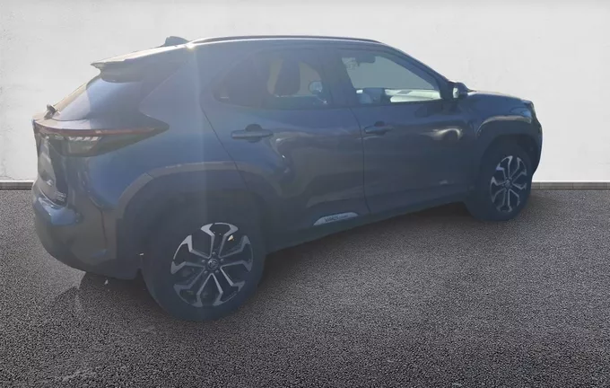 TOYOTA YARIS CROSS Hybride 116h AWD-i Design extérieur trois quart arrière droit 1103503