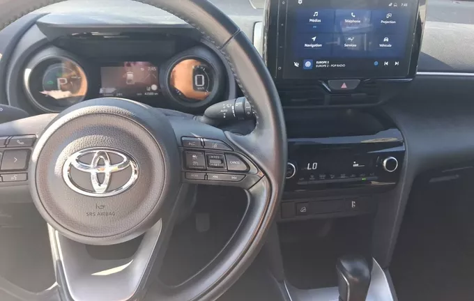 TOYOTA YARIS CROSS Hybride 116h AWD-i Design photo 11 1103503