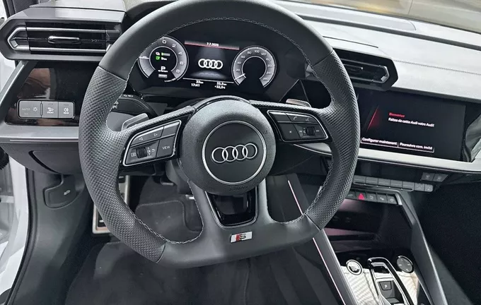 AUDI A3 Sportback TFSI e Hybride rechargeable 204 S tronic 6 S line photo 12 5987