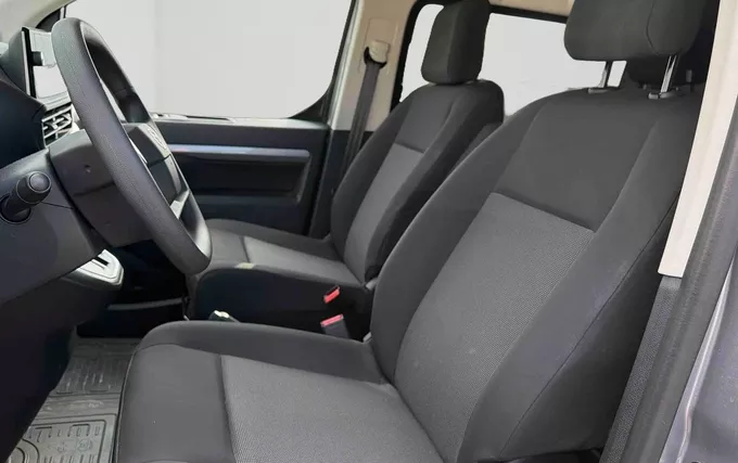 TOYOTA PROACE CABINE APPROFONDIE MEDIUM 2.0L 180 D-4D BVA8 START PACK CONFORT photo 11 1103981