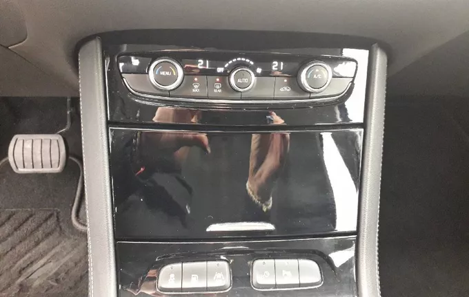 OPEL GRANDLAND X Hybrid 225 ch BVA8 Elegance Business photo 15 944735