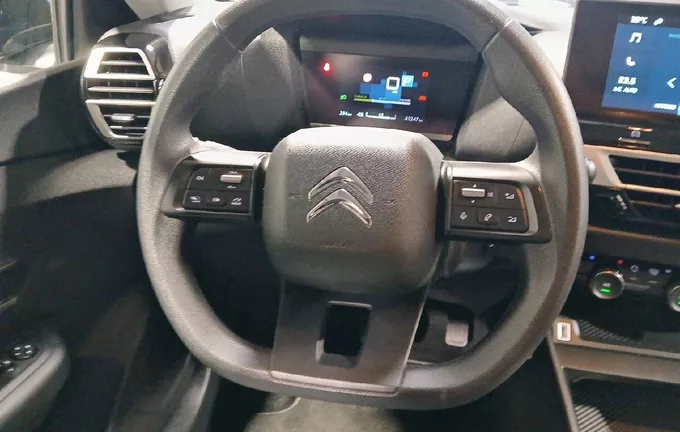 CITROEN C4 e-C4 136 ch Automatique Live photo 9 946552