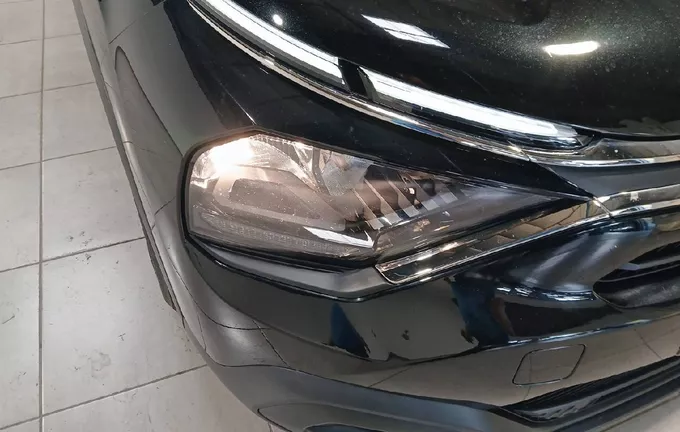 CITROEN C4 e-C4 136 ch Automatique Live photo 16 946552