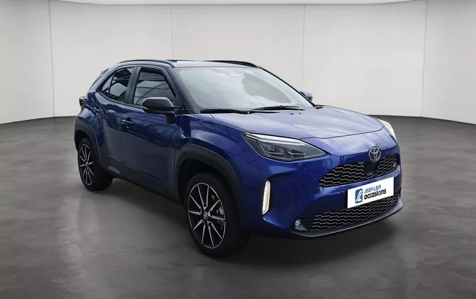 TOYOTA YARIS CROSS Hybride 130h 2WD GR SPORT extérieur trois quart avant droit 1103980