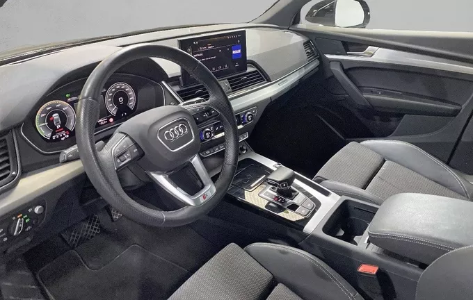 AUDI Q5 Sportback 50 TFSIe 299 S tronic 7 Quattro S line photo 11 2131623