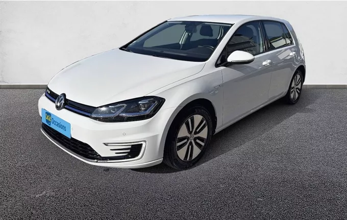 VOLKSWAGEN GOLF E-Golf 136 Electrique extérieur trois quart avant gauche 2127454