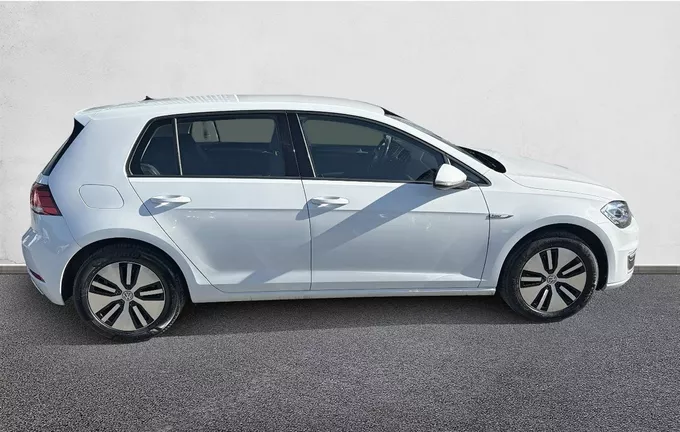 VOLKSWAGEN GOLF E-Golf 136 Electrique extérieur côté droit 2127454
