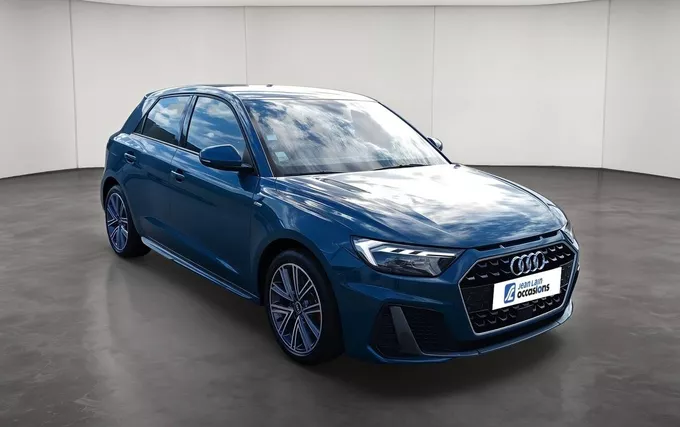 AUDI A1 Sportback 35 TFSI 150 ch S tronic 7 S Line extérieur trois quart avant droit 2132504