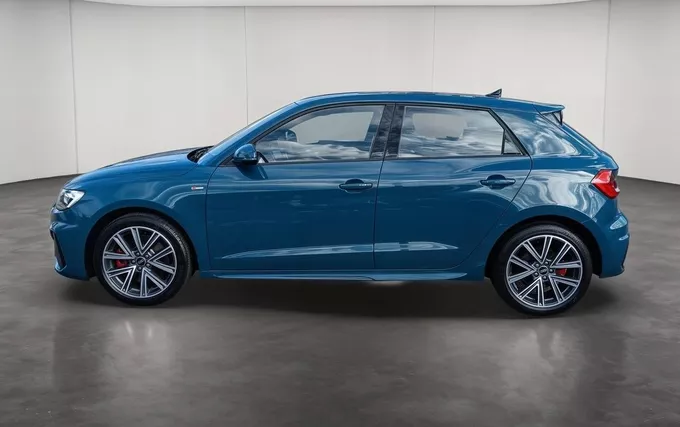 AUDI A1 Sportback 35 TFSI 150 ch S tronic 7 S Line extérieur côté gauche 2132504