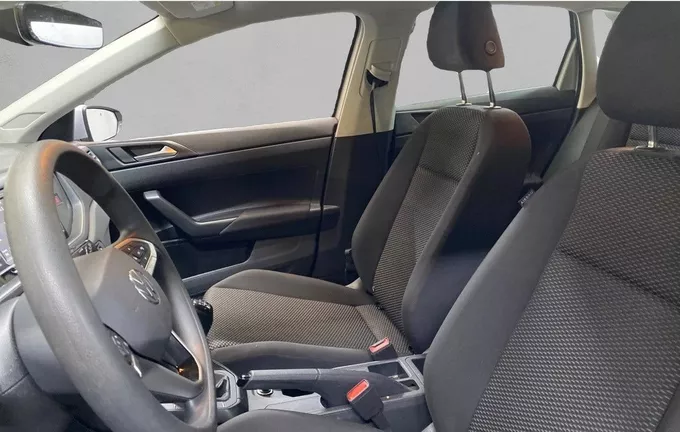 VOLKSWAGEN POLO 1.0 TSI 95 S&S BVM5 extérieur trois quart arrière droit 2124868