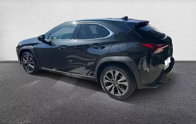 LEXUS UX 300h 2WD F SPORT Design extérieur trois quart arrière gauche 147985