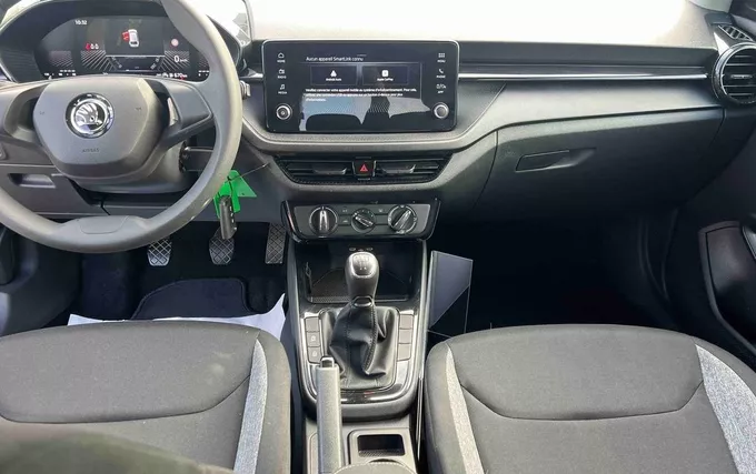 SKODA FABIA 1.0 MPI 80 ch BVM5 Active photo 20 2132750