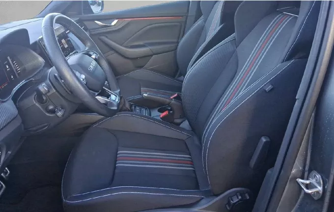 SKODA SCALA 1.0 TSI Evo 2 116 ch DSG7 Monte-Carlo extérieur trois quart arrière droit 460127
