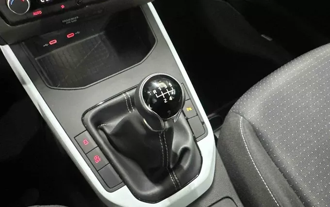 SEAT ARONA 1.0 TSI 95 ch Start/Stop BVM5 Copa photo 13 2133187