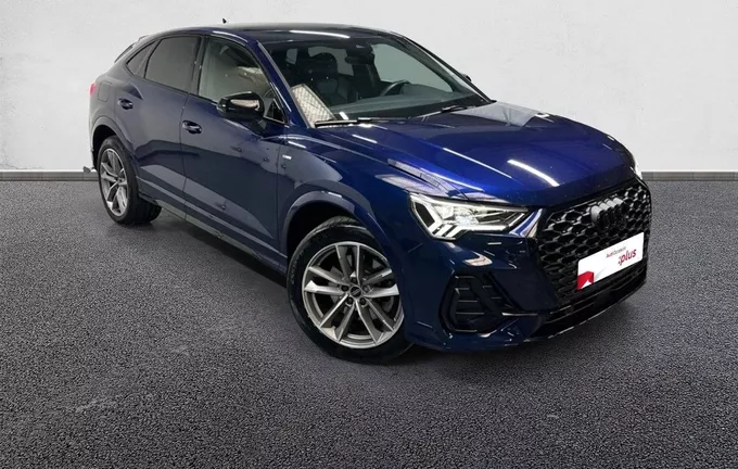 AUDI Q3 Sportback 45 TFSIe 245 ch S tronic 6 S line extérieur trois quart avant droit 2125957