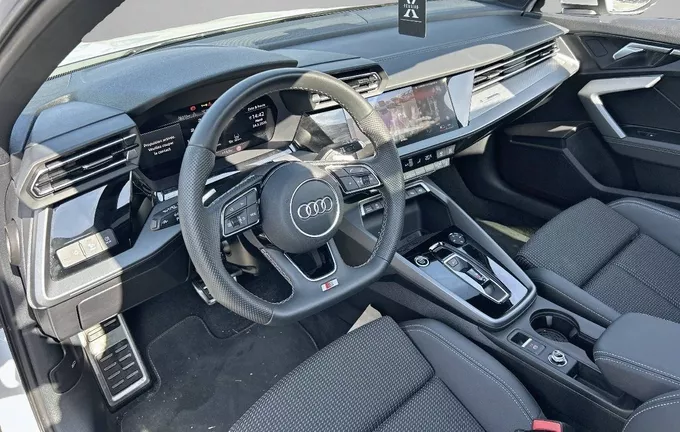 AUDI A3 Sportback TDI 150 S tronic 7 S line photo 11 2126468