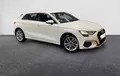 Miniature AUDI A3 Sportback 35 TFSI Mild Hybrid 150 S tronic 7 Design extérieur trois quart avant droit 2129076