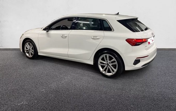 AUDI A3 Sportback 35 TFSI Mild Hybrid 150 S tronic 7 Design extérieur trois quart arrière gauche 2129076