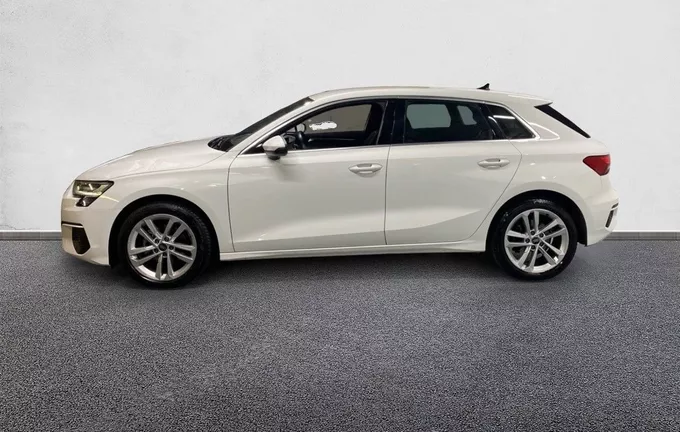 AUDI A3 Sportback 35 TFSI Mild Hybrid 150 S tronic 7 Design extérieur côté gauche 2129076