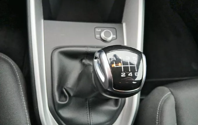 AUDI A1 Sportback 30 TFSI 110 ch BVM6 Design photo 13 2125407