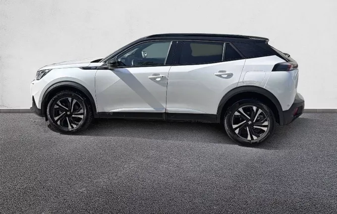 PEUGEOT 2008 BlueHDi 130 S&S EAT8 GT extérieur côté gauche 560441