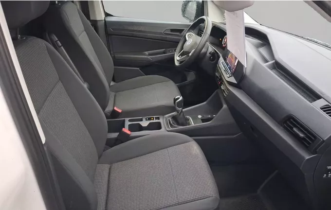 VOLKSWAGEN UTILITAIRES CADDY CARGO 2.0 TDI 102 BVM6 BUSINESS extérieur trois quart avant droit 106183