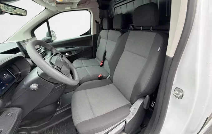 CITROEN BERLINGO VAN M DIESEL 100 CH MANUELLE photo 11 057875