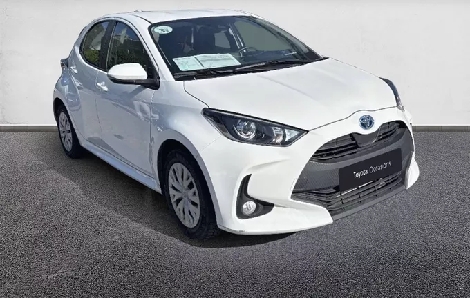 TOYOTA YARIS Hybride 116h Dynamic Business + Programme Beyond Zero Academy extérieur trois quart avant droit 1103656