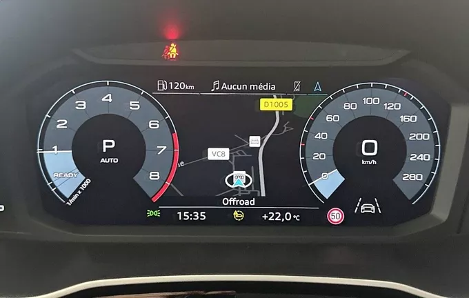 AUDI Q3 35 TFSI 150 ch S tronic 7 S line photo 15 2131025