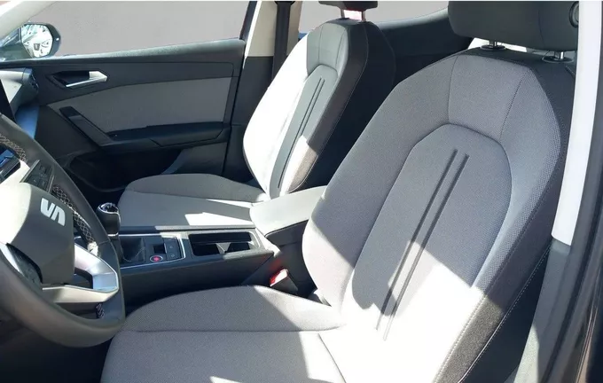 SEAT LEON 1.5 TSI 115 BVM6 Copa extérieur trois quart arrière droit 460711