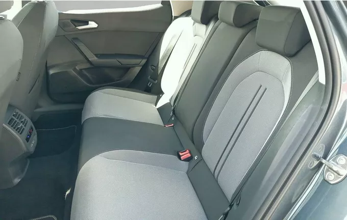 SEAT LEON 1.5 TSI 115 BVM6 Copa extérieur arrière 460711