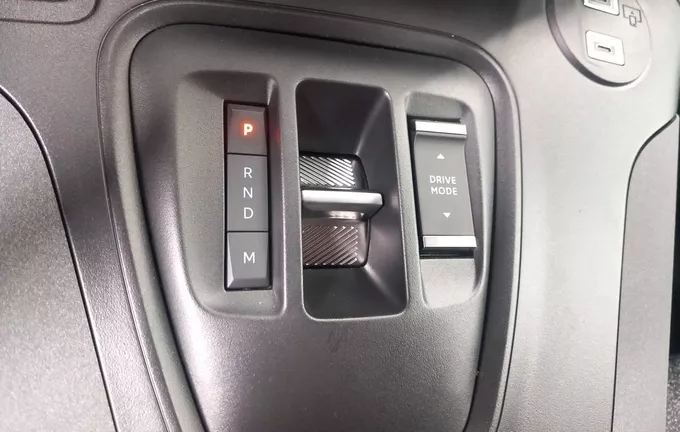 PEUGEOT RIFTER 130 HDI N1 BOITE AUTO ALLURE photo 14 946733