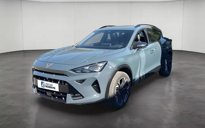 CUPRA FORMENTOR 1.5 eTSI Hybrid 150 ch DSG7 V extérieur trois quart avant gauche 2131965
