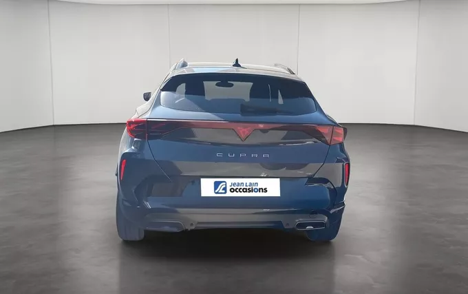 CUPRA FORMENTOR 1.5 eTSI Hybrid 150 ch DSG7 V extérieur arrière 2131965