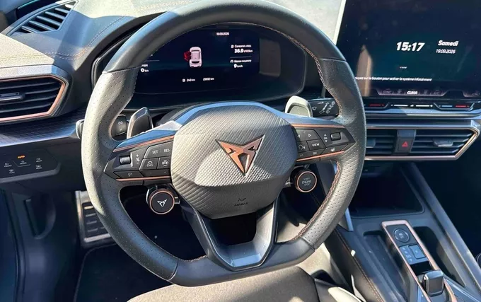 CUPRA FORMENTOR 1.5 eTSI Hybrid 150 ch DSG7 V photo 12 2131965