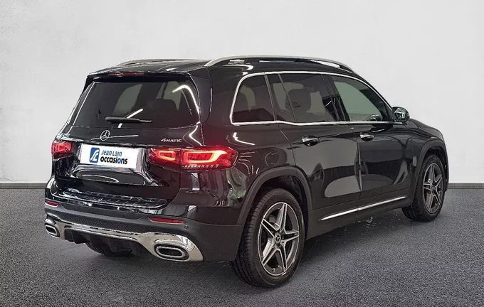 MERCEDES GLB 250 8G-DCT 4Matic AMG Line extérieur trois quart arrière droit 2130935