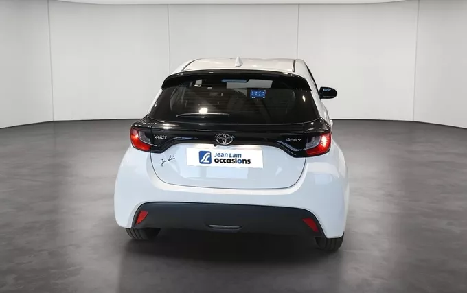 TOYOTA YARIS Hybride 116h Dynamic Business extérieur arrière 1104002