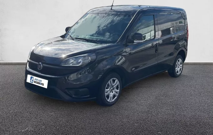 FIAT DOBLO CARGO FT 1.6 MULTIJET 105 PRO LOUNGE extérieur trois quart avant gauche 106314