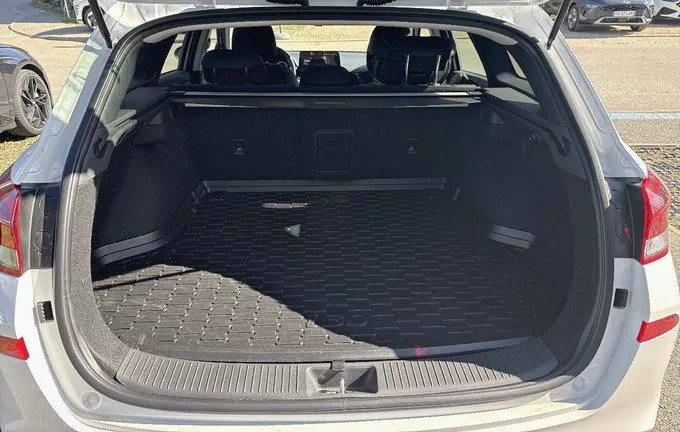 HYUNDAI I30 SW 1.0 T-GDi 100 DCT-7 Creative photo 10 5241040