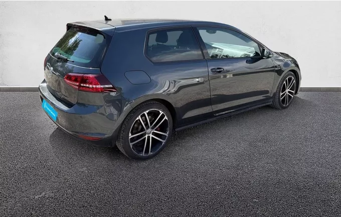 VOLKSWAGEN GOLF 2.0 TDI 184 BlueMotion Technology FAP GTD extérieur avant 560442