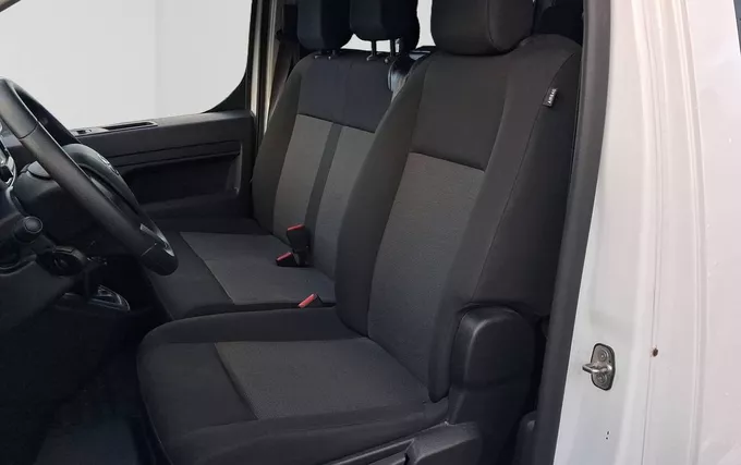 TOYOTA PROACE COMBI MC23 Proace Combi Long 2.0L 140 D-4D BVM6 Dynamic Confort photo 11 1103802