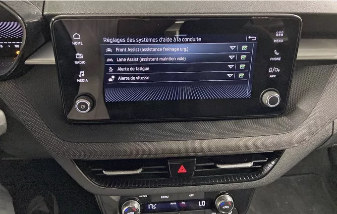 SKODA FABIA 1.0 TSI 95 ch EVO 2 BVM5 Selection photo 18 2128254