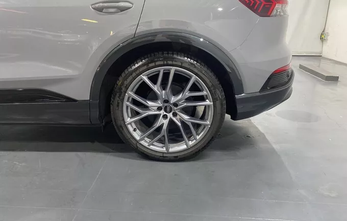AUDI Q4 E-TRON 45 285 ch 82 kWh photo 9 2129793