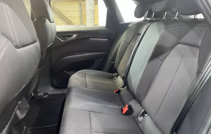 AUDI Q4 E-TRON 45 285 ch 82 kWh photo 17 2129793