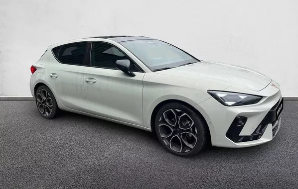 CUPRA LEON 1.5 eTSI Hybrid 150 ch DSG7 V VSSZZZKL9TR001462