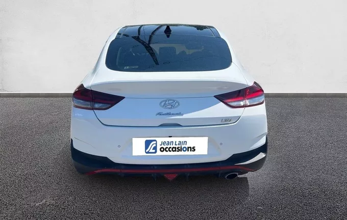 HYUNDAI I30 Fastback 1.5 T-GDi 160 DCT-7 Hybrid 48V N Line extérieur arrière 13895