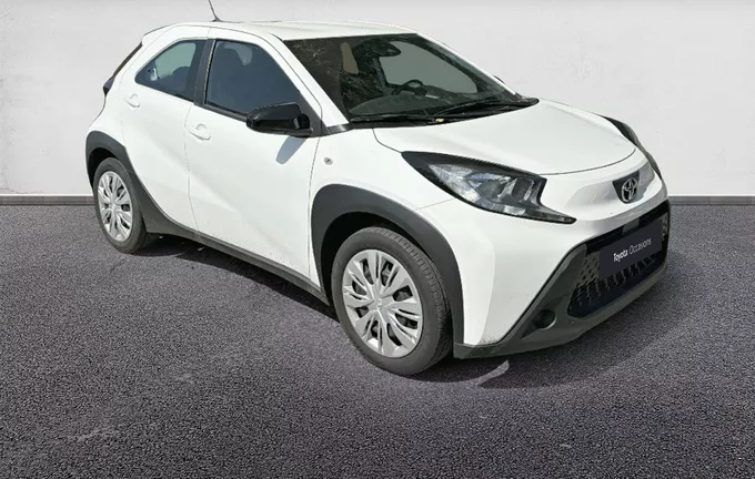 TOYOTA AYGO X 1.0 VVT-i 72 Dynamic extérieur trois quart avant droit 1103342