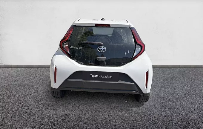 TOYOTA AYGO X 1.0 VVT-i 72 Dynamic extérieur arrière 1103342